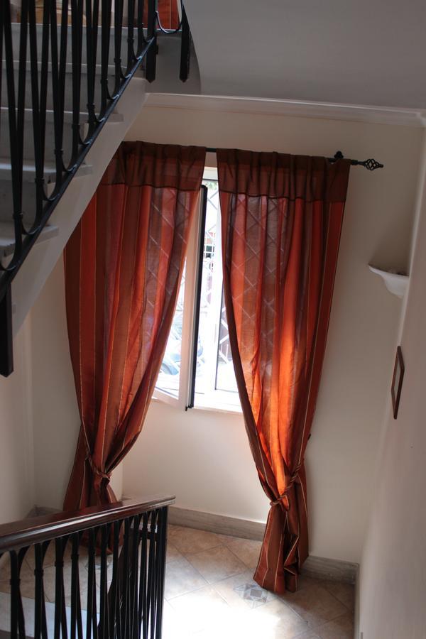 Ianus Guest House Roma Ngoại thất bức ảnh