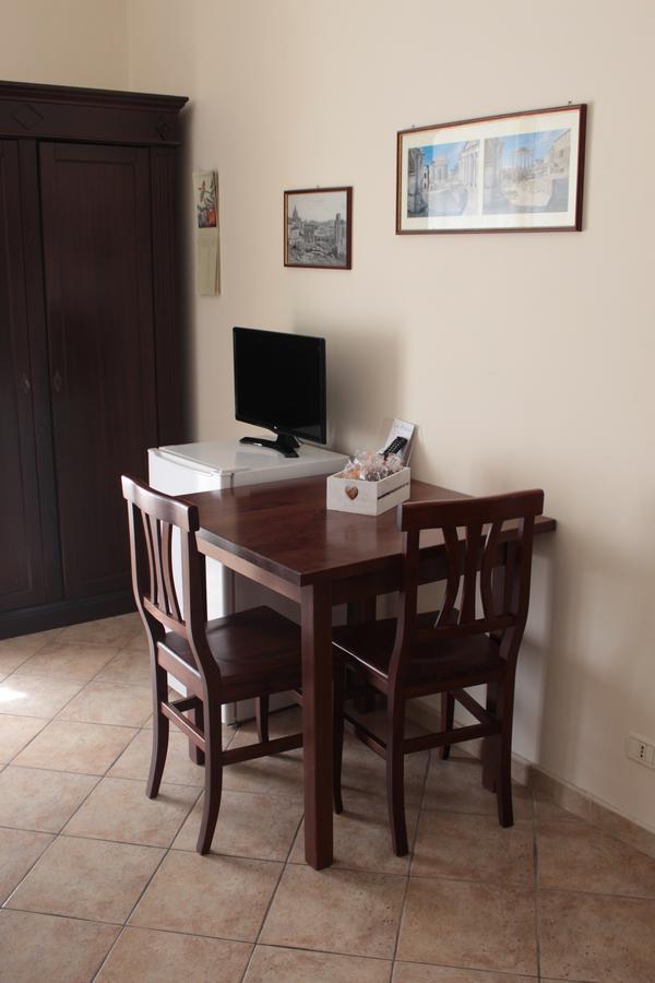Ianus Guest House Roma Ngoại thất bức ảnh