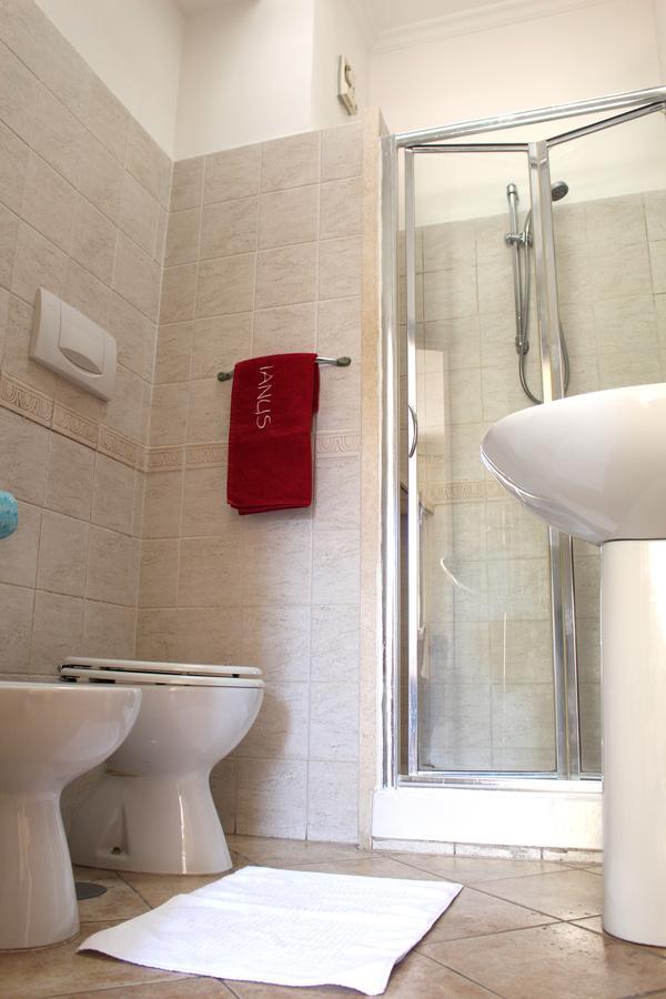 Ianus Guest House Roma Ngoại thất bức ảnh