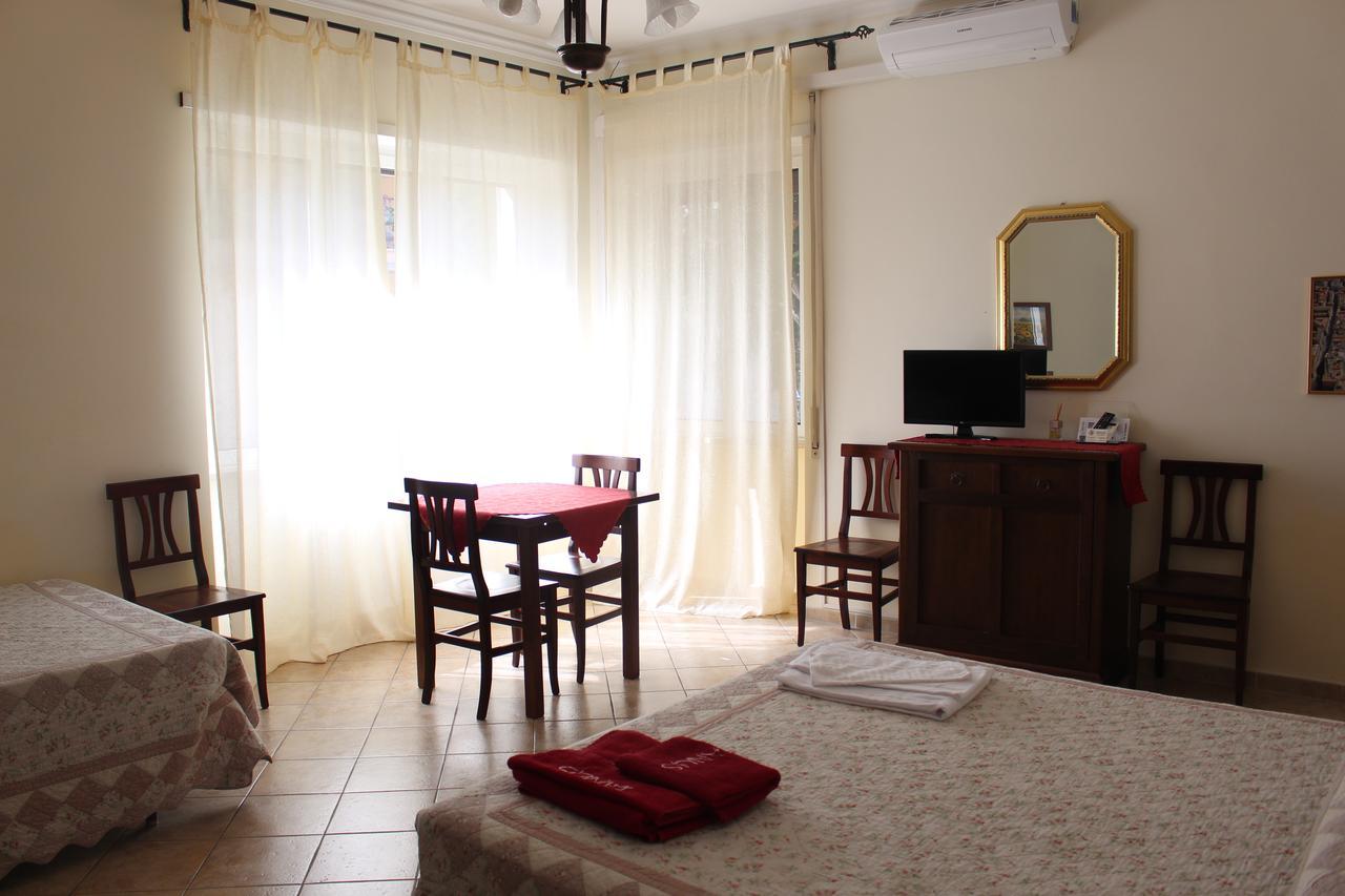 Ianus Guest House Roma Ngoại thất bức ảnh
