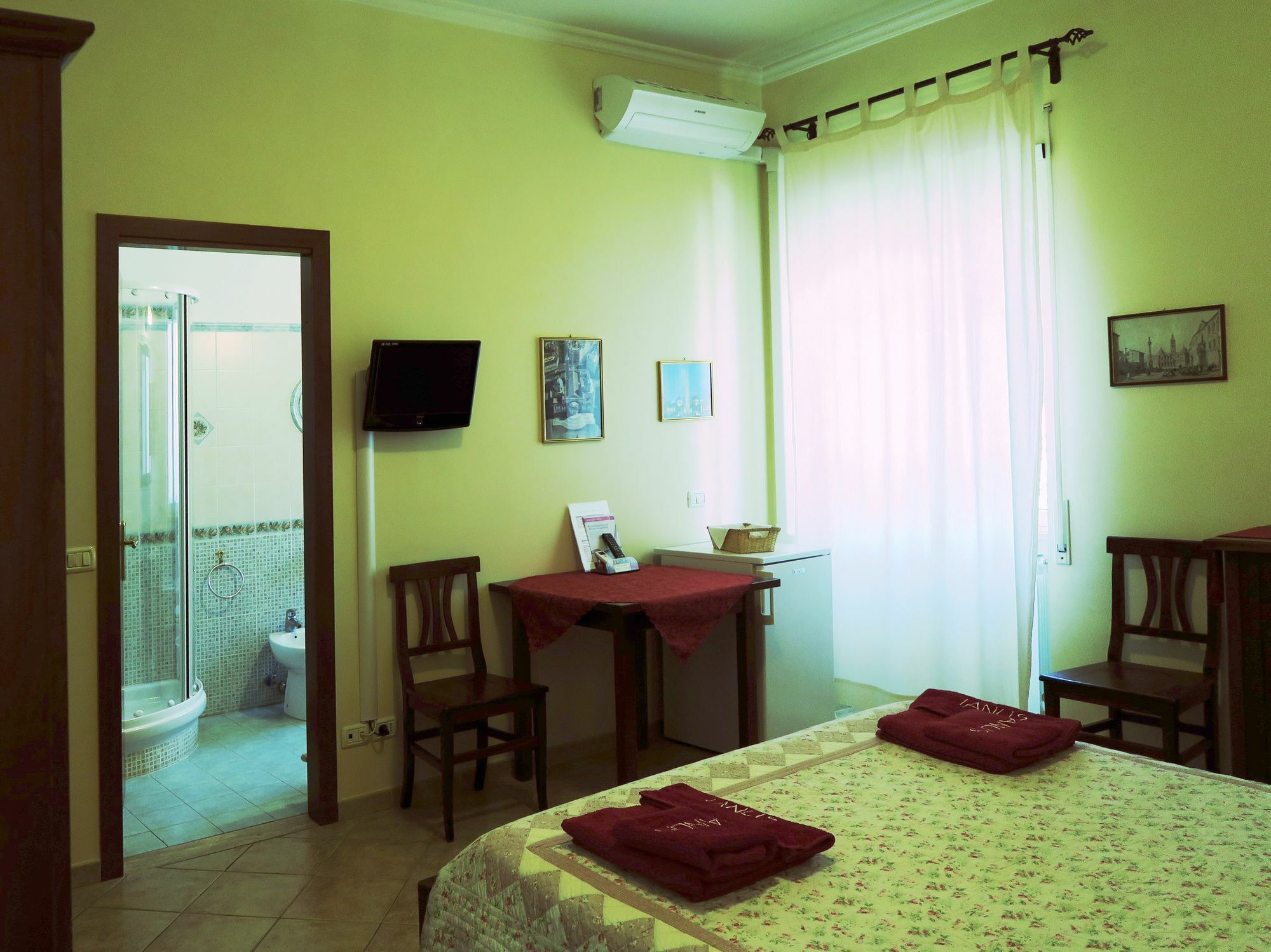 Ianus Guest House Roma Ngoại thất bức ảnh